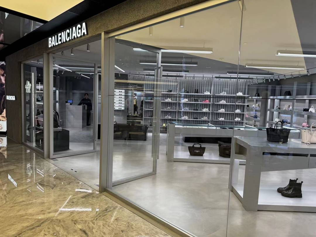 桃園機場免稅店