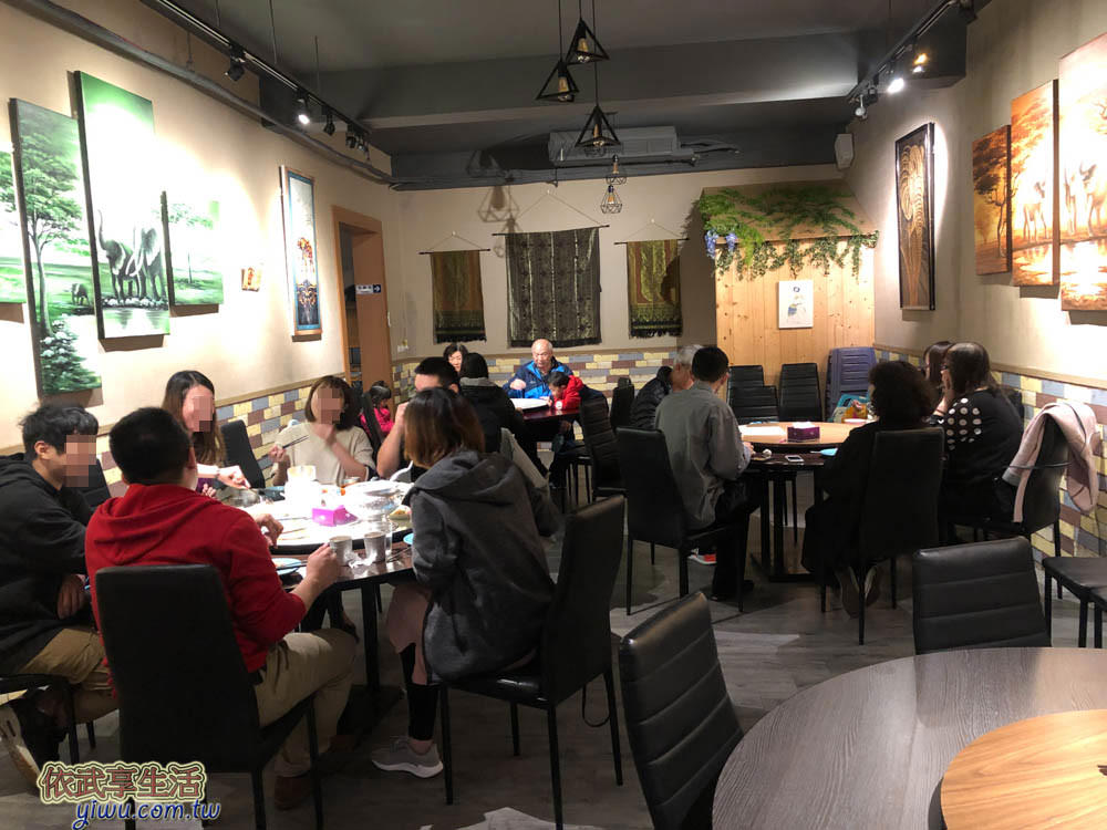 象迦泰式料理室內空間