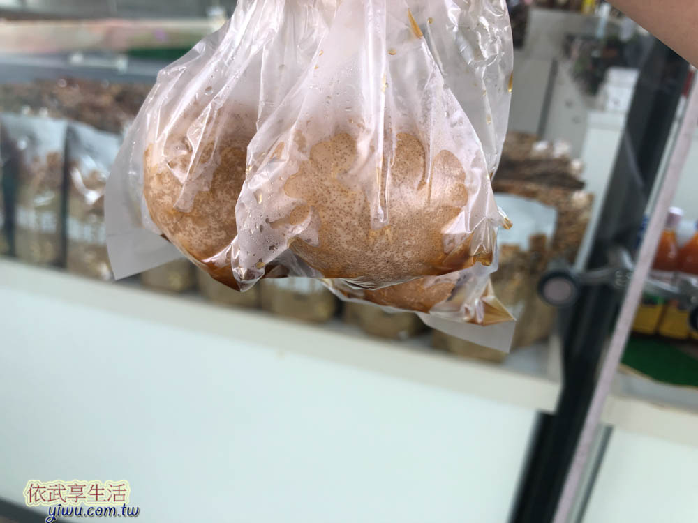 向山遊客中台灣惠蓀咖啡所長茶葉蛋