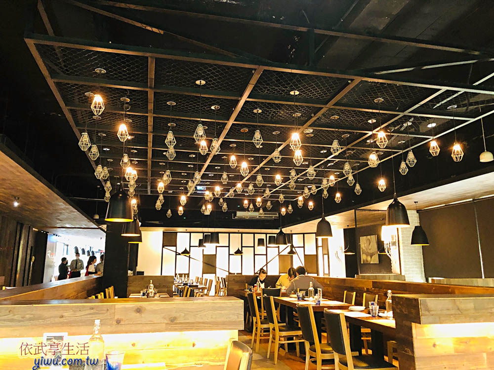 新竹托斯卡尼尼竹科店用餐空間