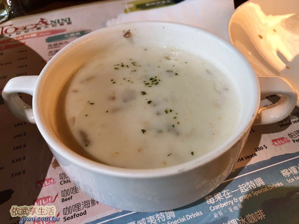 新竹托斯卡尼尼竹科店濃湯