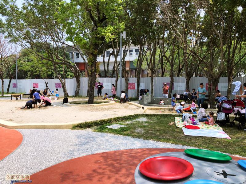 新竹公園大沙坑特色遊戲場