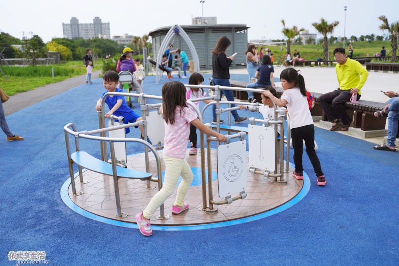 南寮運動公園旋轉盤