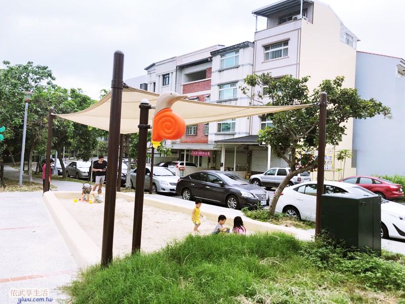 新竹竹東中正公園(兒童公園)沙坑