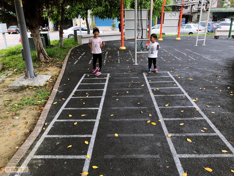 新竹竹東中正公園(兒童公園)梯子格子