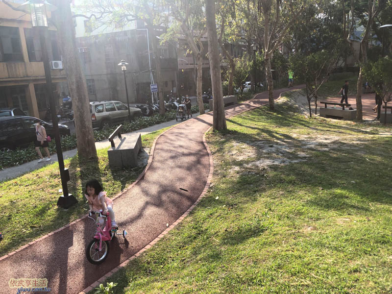 長和公園慢跑道