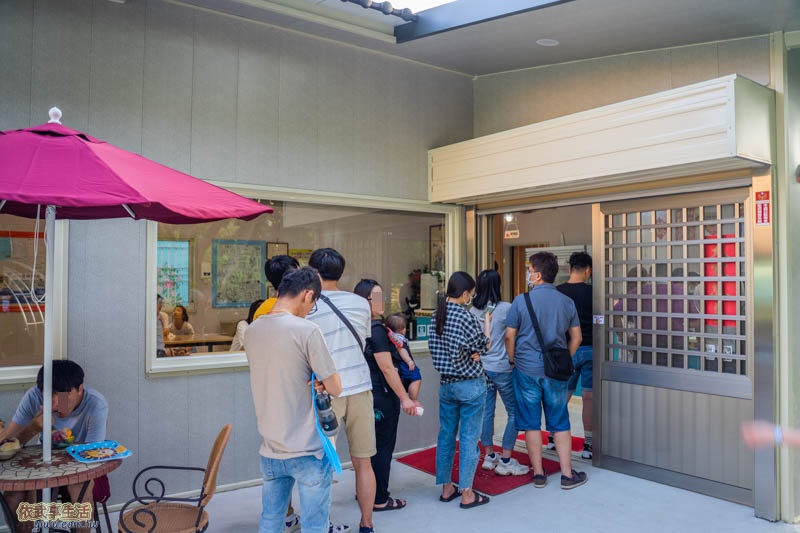田庄桑椹冰店門口