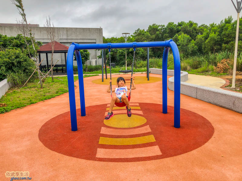 新豐埔和公園鞦韆