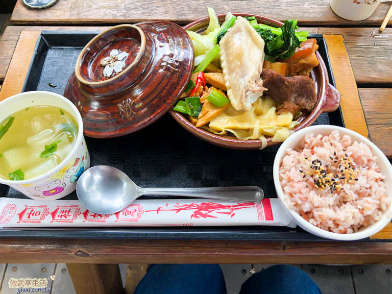 歇心茶樓桐花紀念餐