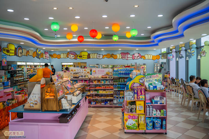 湖口7-11 OPEN將旗艦店店內