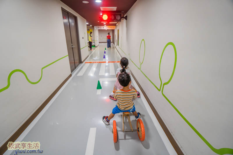 香山親子館兒童滑步車道