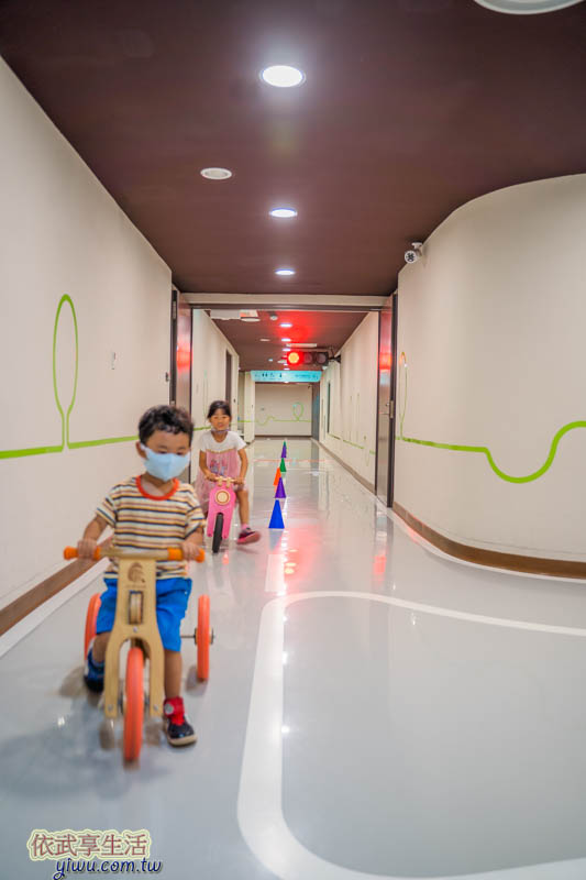 香山親子館兒童滑步車道