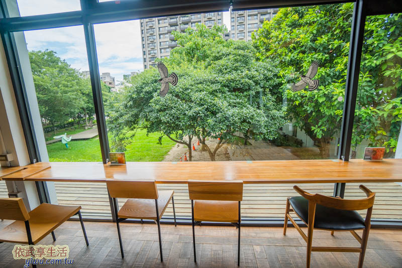 或者書局咖啡館