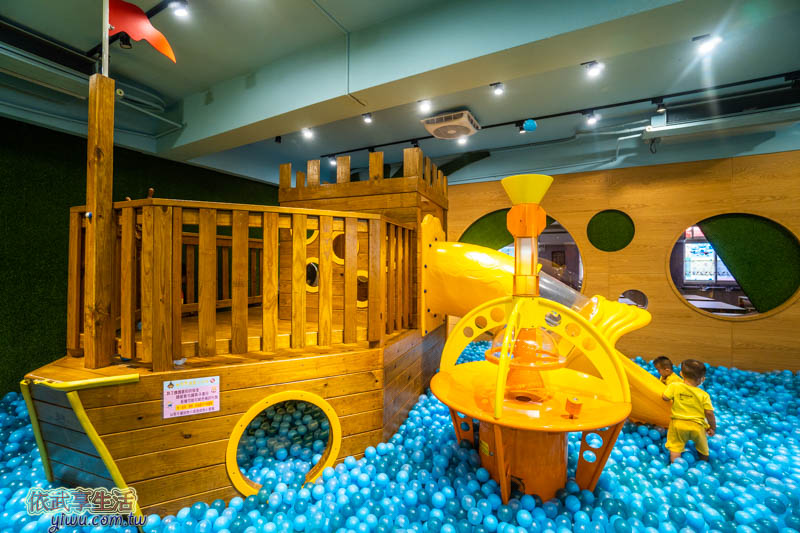 新竹湖口大房子親子餐廳樂園