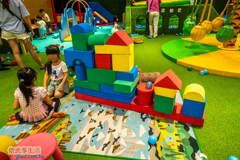 新竹湖口大房子親子餐廳樂園