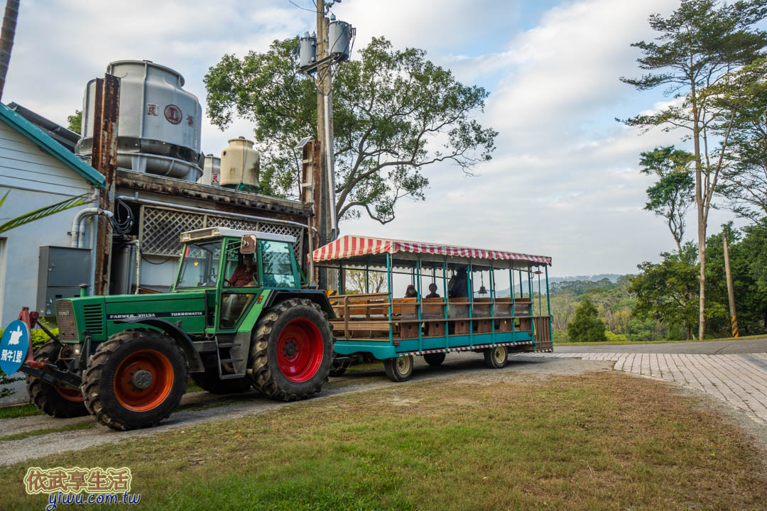 飛牛牧場遊園車