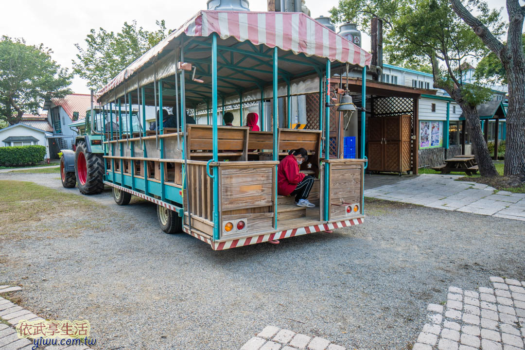 飛牛牧場遊園車