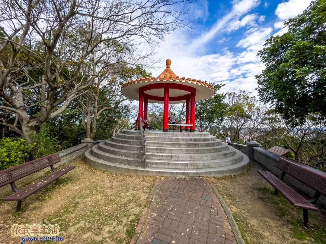 十八尖山