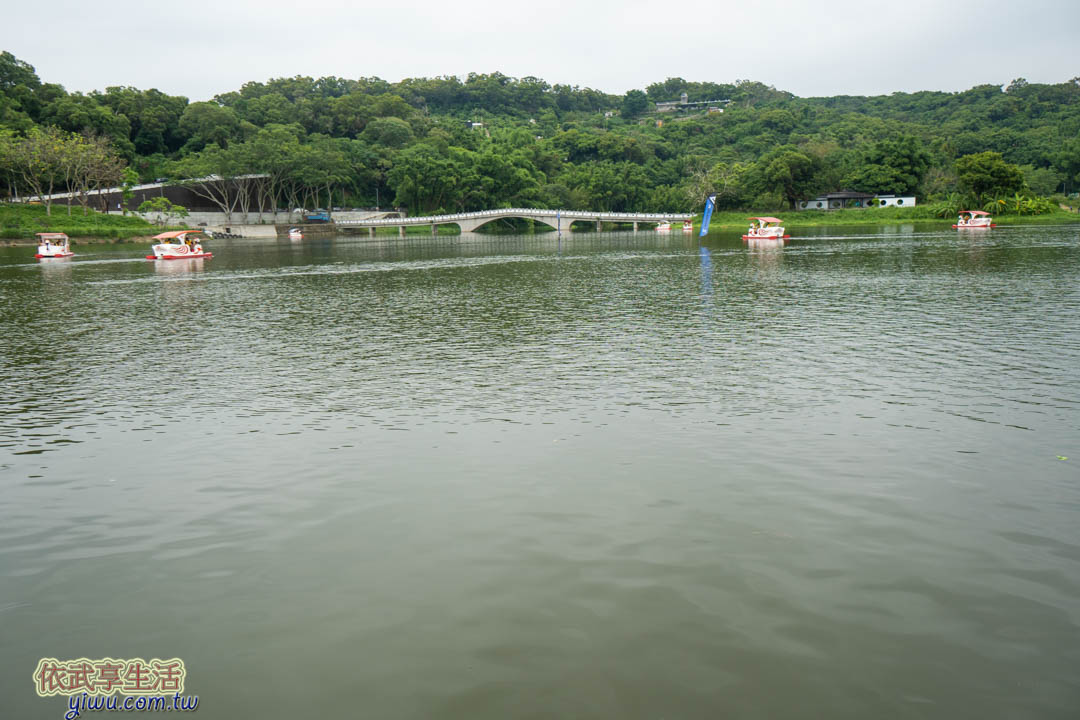 青草湖