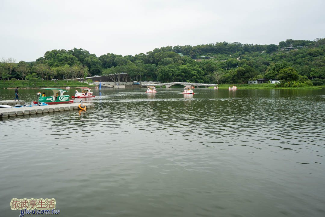青草湖
