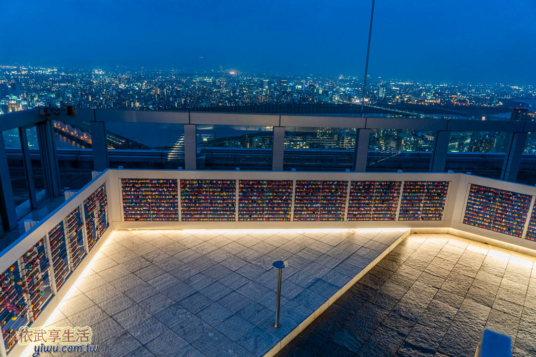 梅田藍天大廈夜景