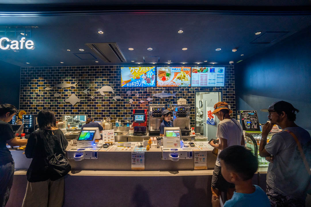 DMM Kariyushi水族館美食