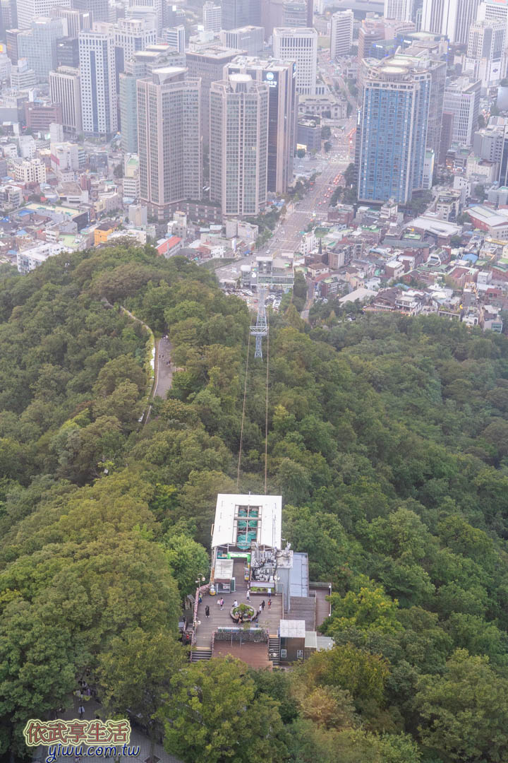 首爾塔交通