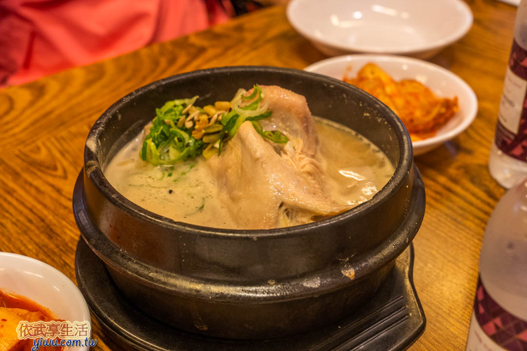 土俗村蔘雞湯