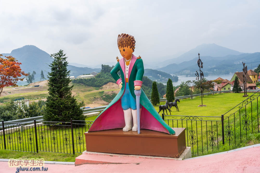 小義大利村小法國村