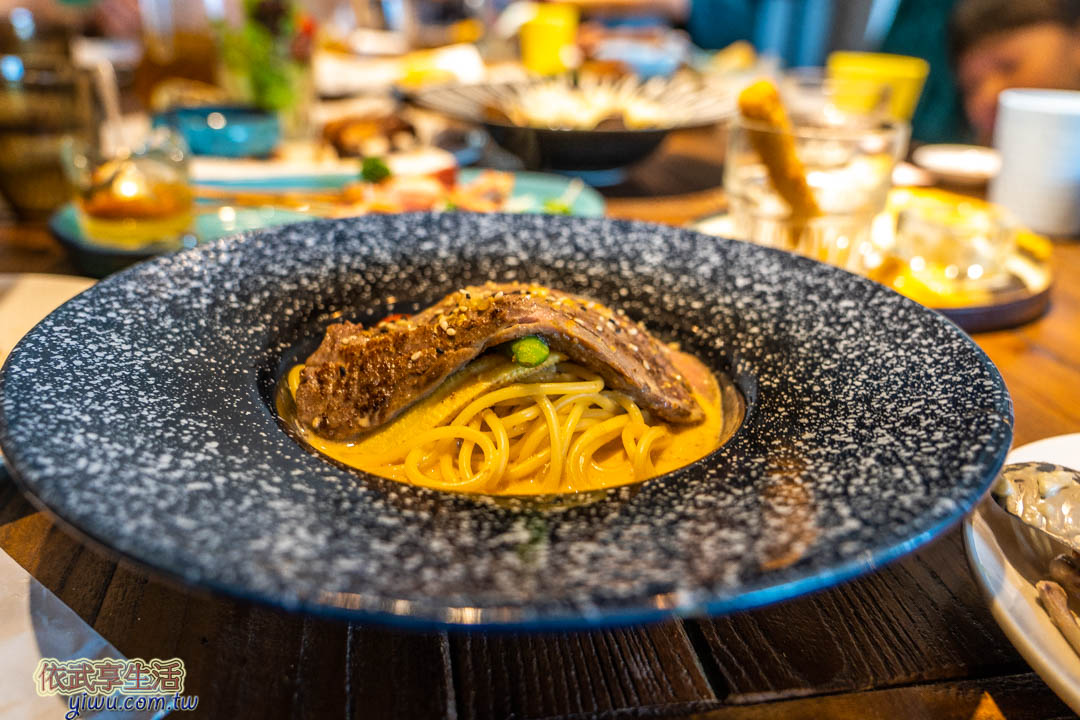 CHUJU雛菊餐桌餐點