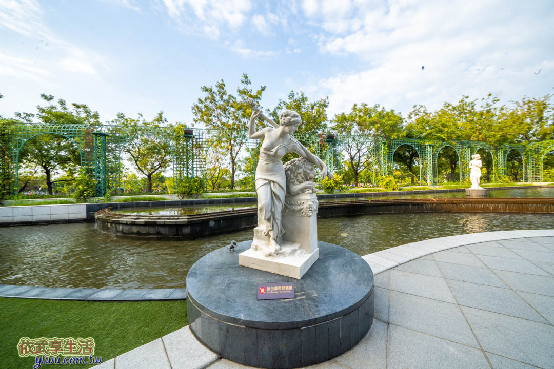 奇美博物館雕塑水景庭園