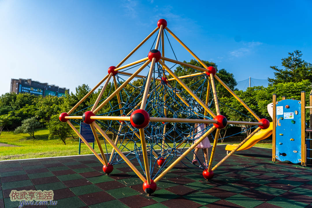 青埔公四公園