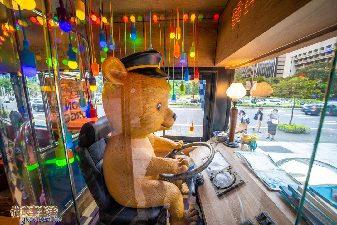 幾米月亮公車