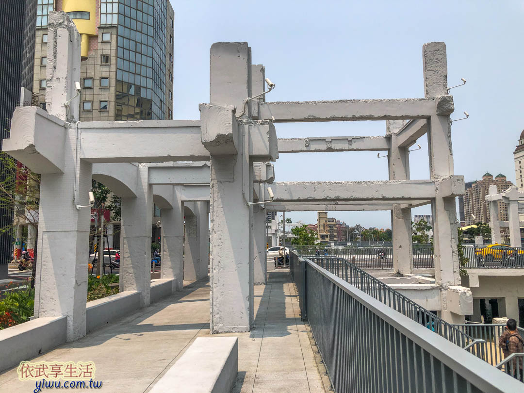 河樂廣場