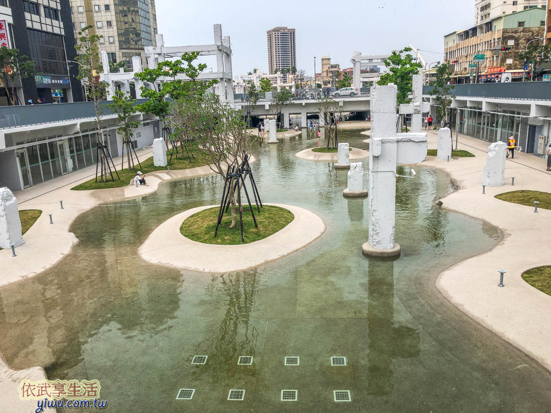河樂廣場