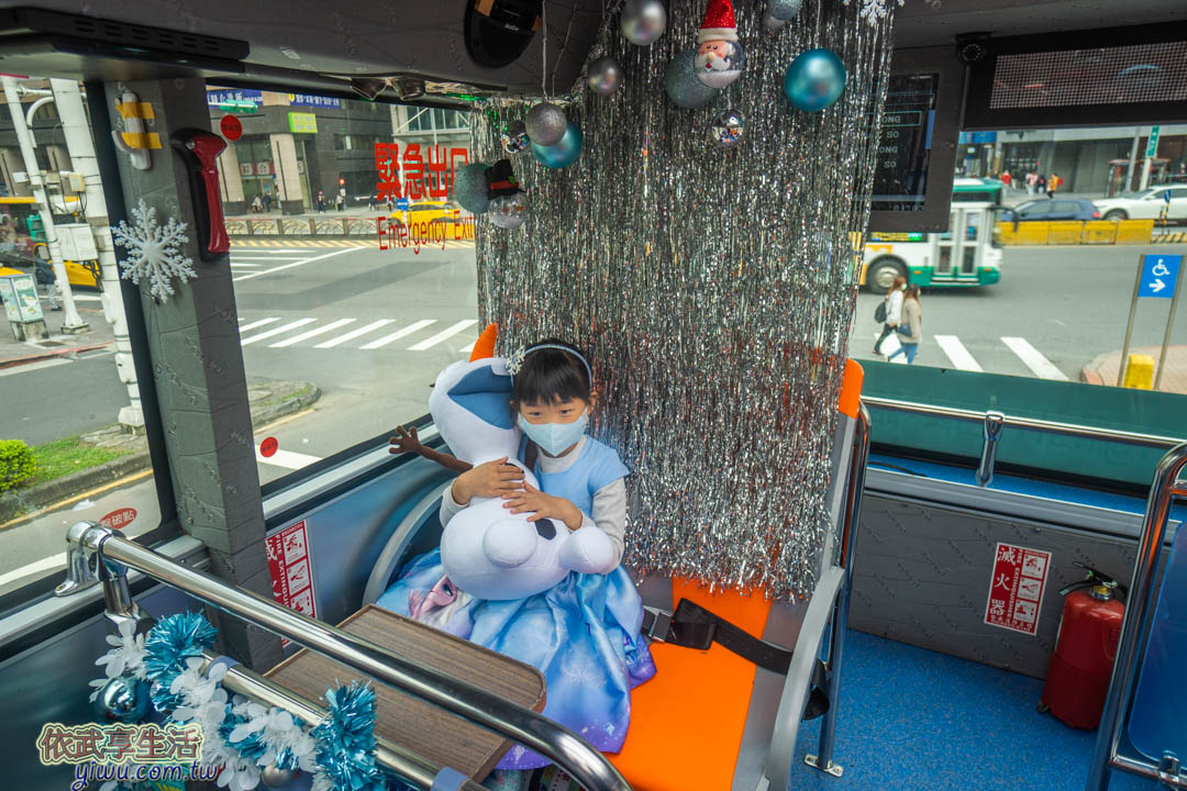 KKday耶誕雙層觀光巴士