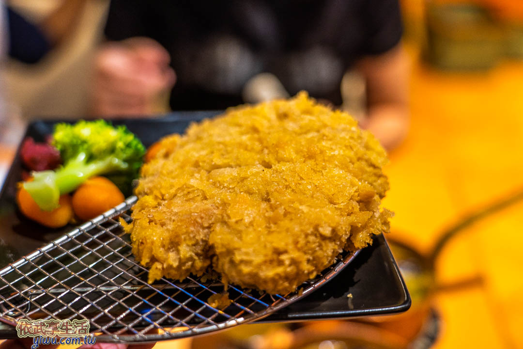 魔法咖哩頭份店