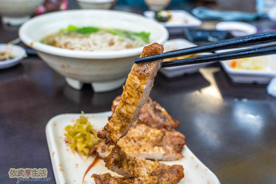 上海好味道小籠湯包榨菜排骨麵