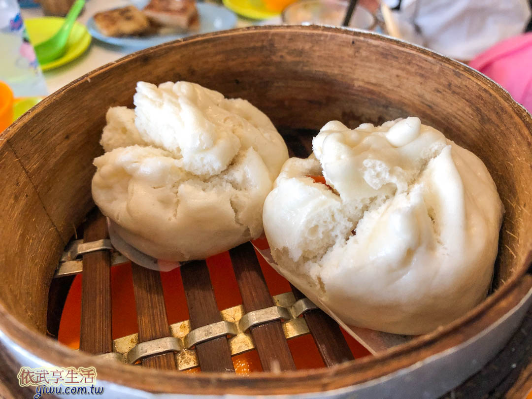 台南鑫華茶餐廳叉燒包