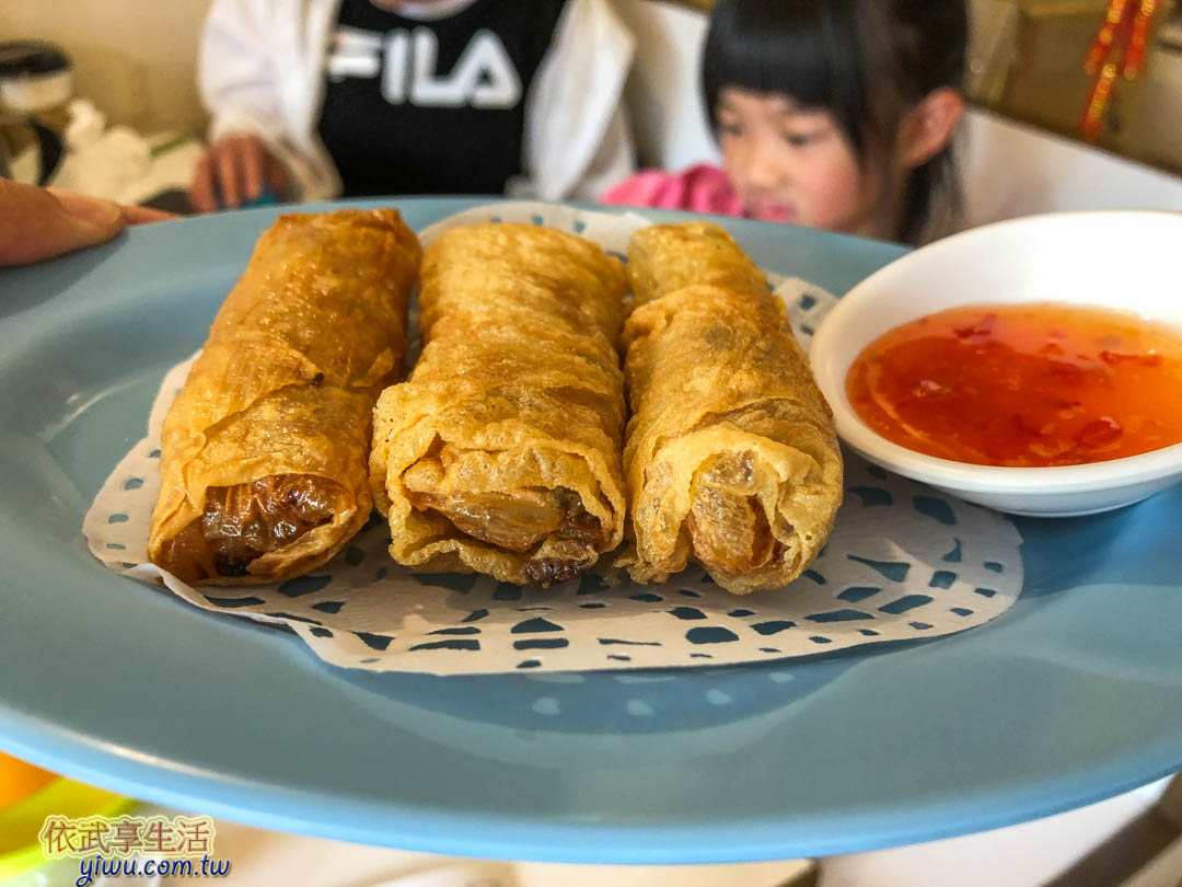 台南鑫華茶餐廳腐皮捲